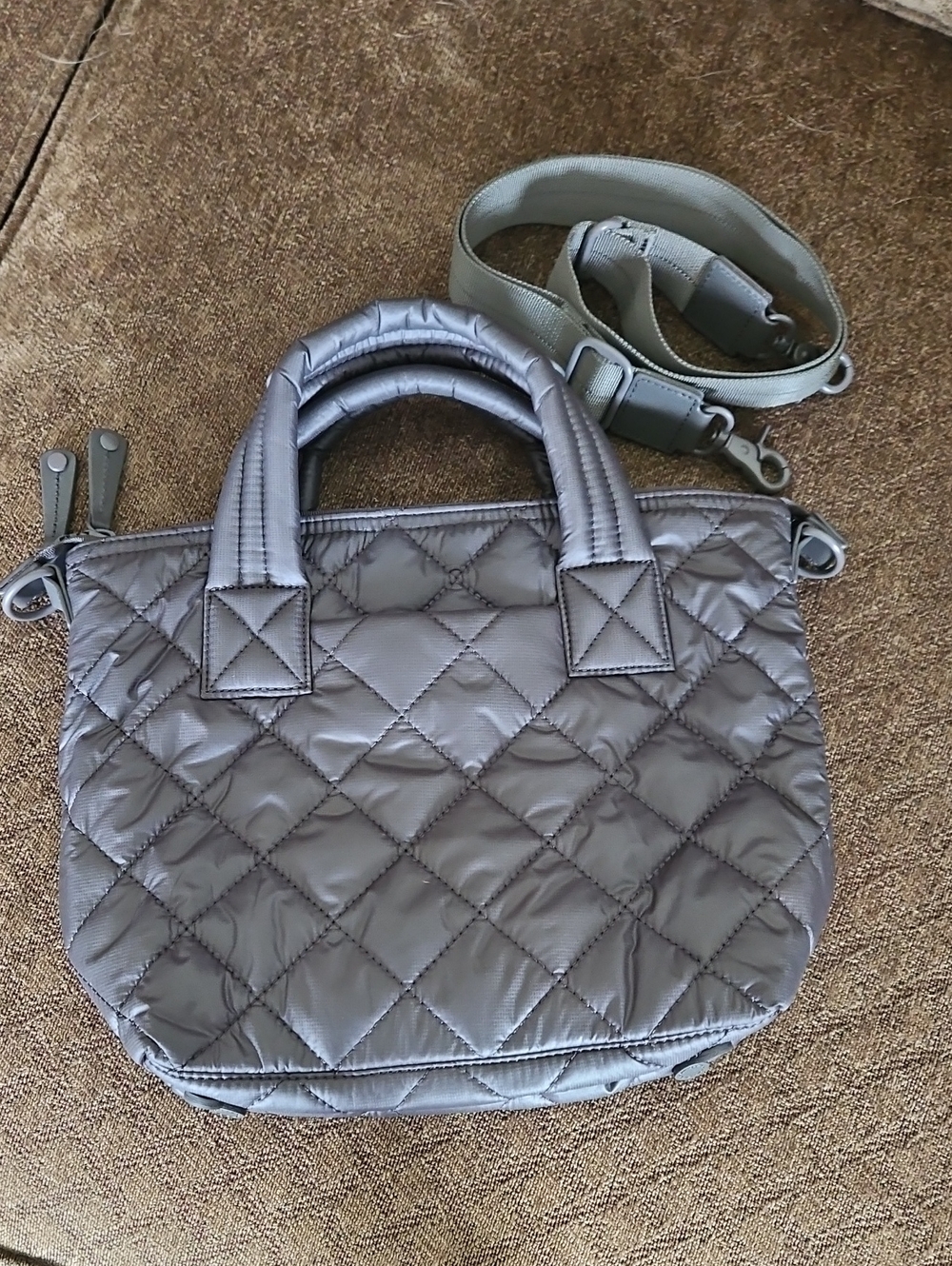 Quince Small Crossbody Transit Tote
